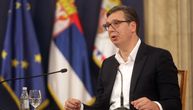 Vučić pre susreta sa Makronom o protestima: Mene da uplaše neće nikad. Žele da se dočepaju vlasti