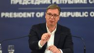 Vučić najavio da ipak neće biti policijskog časa: Ne dolazite na proteste, zarazićete komšije