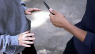 Mladić namamio dečaka u šumu preko Fejsbuka, pa ga 70 puta ubo nožem: Pokušao i da mu odrubi glavu