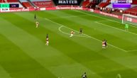 Ovo mu se nikad nije desilo tokom sezone: Katastrofalna greška Van Dajka za gol Arsenala