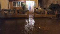 Kiša, grad i nevreme u Kragujevcu, Nišu, Trsteniku: Ulice poplavljene, zabelelo kao usred januara