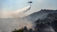 Vanredno stanje u regionu Korinta: Više od 260 vatrogasaca gase požar, uključena i vazdušna flota