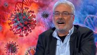 Dr Nestorović uslikan pored biopiramide koja, navodno, štiti od korona virusa