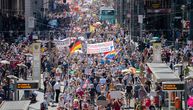 15.000 ljudi na ulicama Berlina protiv "korona-zavere": Političari ih nazvali "kovidiotima"