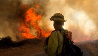 Veliki požar na Sardiniji, hiljade evakuisanih meštana i turista: "Katastrofa, strahujemo od goreg"