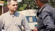 Vesić je 1995. godine delio hranu ljudima u koloni: Tu tišinu, dok sam živ, neću moći da zaboravim