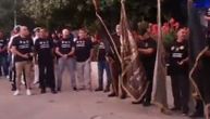Ustaški pozdrav "Za dom spremni" na skupu branitelja u Splitu povodom proslave "Oluje"