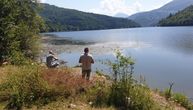 Čišćenje ovog jezera uvek je bilo Sizifov posao: Sad je tu rešenje za odbranu srpskih reka od smeća