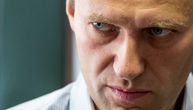Navaljni potpuno skinut sa respiratora, može na kratko da ustane iz kreveta