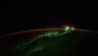 Divan prizor: Ruski kosmonaut usnimio polarnu svetlost, ali i čudnu pojavu