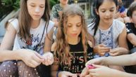 Ova deca su ponos Čačka: Za samo dva dana skupili su 30.000 dinara za lečenje malog Miloša Zarića