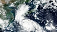 Snažan tajfun kreće se prema ostrvu Okinava: "Morski bog" jutros dostizao brzinu i do 180 km na sat