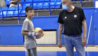 Vujošević podučavao veliku nadu srpskog basketa, baš kao što je njegovog oca pre 33 godine!