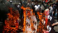 Tramp u centru istorijskog sporazuma: Palestinci razočarani, pale i gaze zastavu Izraela
