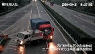 Snimak čoveka koji proleće kroz "šoferku" pravi je primer zašto treba vezivati pojas tokom vožnje!