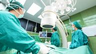 U Urgentnom centru prvi put izvedena endoskopska operacija kičme: Minimalan rez, brz oporavak