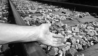 Tragedija na pruzi u Doboju: Voz usmrtio osobu koja je sedela na šinama