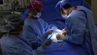 Pacijentkinju boleo stomak, a onda su joj otkrili tumor od 12 kg: Beogradski hirurzi ga vadili 2,5 h