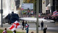 Na ulicama Minska ponovo na hiljade demonstranata: Beloruska policija upotrebila vodene topove
