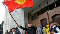 Kirgistan zatvorio granice, ne znaju gde im je predsednik: Policija ga i ne traži, imaju preča posla