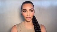 Udarac posred lica: Kim Kardašijan urnebesnom fotografijom svoje ćerke opisala 2020. godinu
