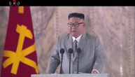 Kim Džong Un zaplakao na vojnoj paradi: Brisao suze dok je govorio narodu o "nula" slučajeva kovida