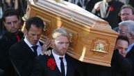 Smrt koja je šokirala svet: Članovi benda noć pred sahranu proveli pored leša, u vrećama za spavanje