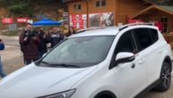 "Novak manija" u Bosni: Đoković opet obilazi piramide, kamere mu opkolile automobil