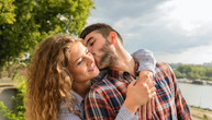 5 razloga zašto partneri u braku i dugim vezama počinju da liče