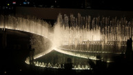U Dubaiju otvorena najveća fontana na svetu - dve Ginisove atrakcije na vodi u istom emiratu
