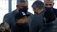 Maradona prekršio izolaciju: Došao na stadion u lošem stanju, jedva ga oterali kući