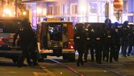 Snimljen trenutak predaje terorista nakon krvoprolića u Beču