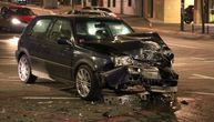 Užasne fotografije saobraćajke u centru Beograda: Automobili se raspali, delovi svuda po putu