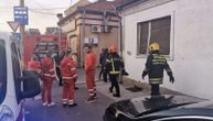 Eksplodirala plinska boca u centru Čačka: Vatra zahvatila kuću i proširila se na poslovni objekat