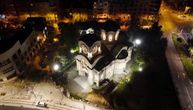 Još jedan prelepi hram u Beogradu dobio je dekorativnu rasvetu: U novom svetlu sija "Nevski"