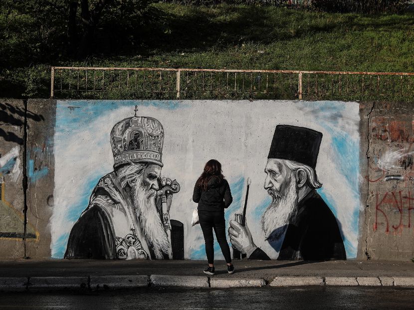 mural-irinej-i-amfilohije-4-830x0.jpg