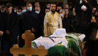 "Ko ne bude imao masku, dobiće je ispred Hrama": Crkva sluša lekare uoči sahrane Irineja