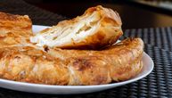 Da li će vas u sarajevskoj pekari uslužiti ako naručite "burek sa sirom"?