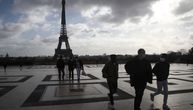 Makron najavio olakšavanje mera od vikenda: Francuzi će provesti praznike sa svojim porodicama