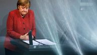 Najemotivniji govor Angele Merkel: Udarala šakom o govornicu i molila, ovakvu je niko video nije