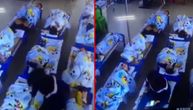 Snimak monstruoznog "smirivanja" u vrtiću: Dete nije htelo da spava vaspitačica mu sela na glavu
