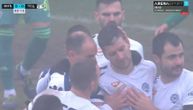 Srceparajuća scena u Inđiji: Kapiten TSC-a dao gol, pa zaplakao, igrači ga tešili umesto slavlja