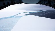 Prepolovio se masivan ledeni breg koji ide ka Južnoj Džordžiji: Slike obišle svet