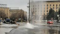 Gejzir u centru Beograda, prskalo je na sve strane: Došlo do kvara na hidrantu na Trgu Nikole Pašića