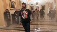 Haotične scene u zgradi Kongresa: Trampove pristalice snimale telefonima juriš na Kapitol