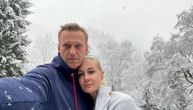 Navaljni polako pada u senku supruge: Julija je sad u centru pažnje, zovu je "ruska Tihanovskaja"