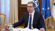 Vučić: Prosečna plata u novembru 518 evra, za 10 dana novi paket pomoći privredi i građanima