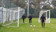 Partizan trenirao po strahovitom pljusku pred treću proveru u Turskoj: Desna testira crno-bele