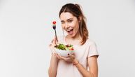 8 zdravih namirnica koje možete da jedete i uveče: Ne goje, a daju osećaj sitosti