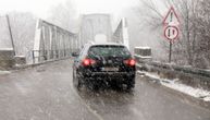 Moguća poledica na putevima u Srbiji: Magla smanjuje vidljivost, vozačima potrebna zimska oprema